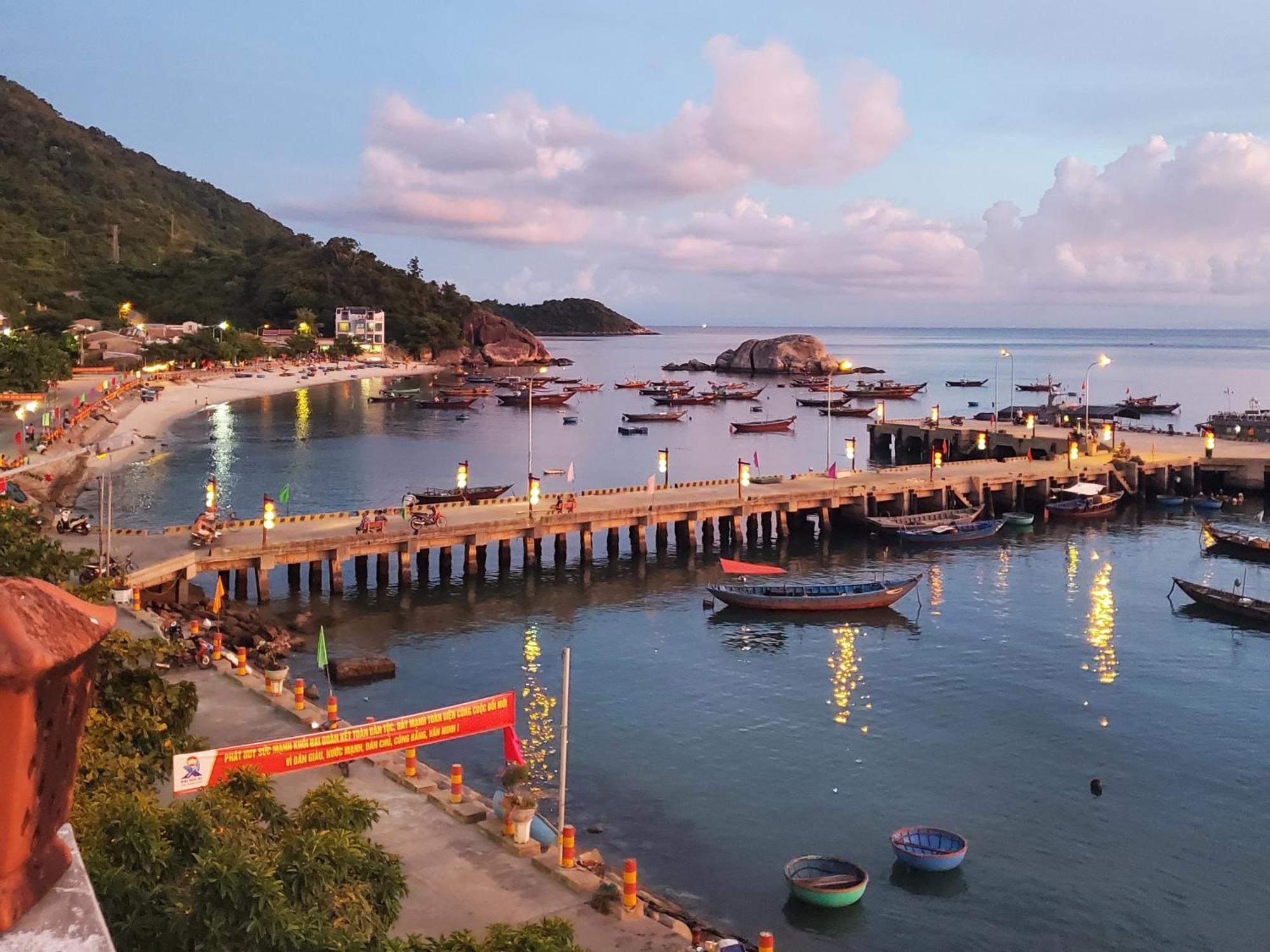 Tuan Thanh Homestay Tân Hiệ エクステリア 写真